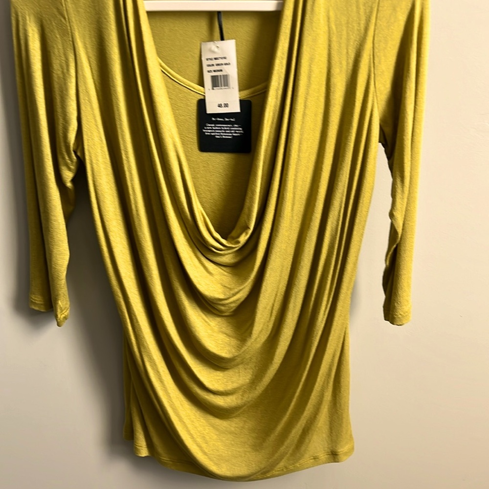 Bobeau green/gold color blouse